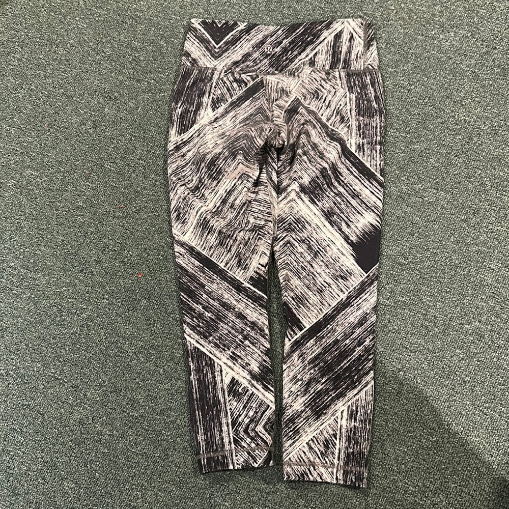 Lulu lemon leggings